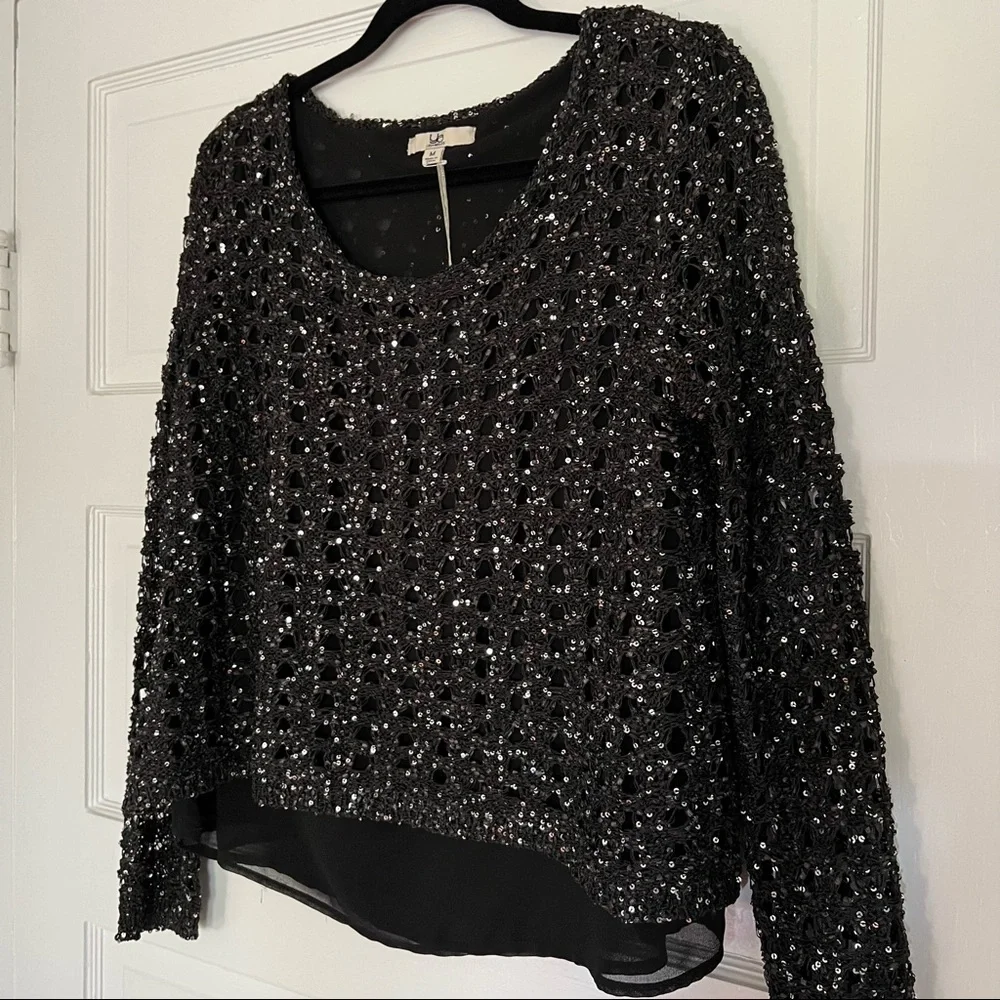 NWT Black Sequin Knit & Chiffon Lightweight Sweater Top - Holiday Style - Picture 11 of 11